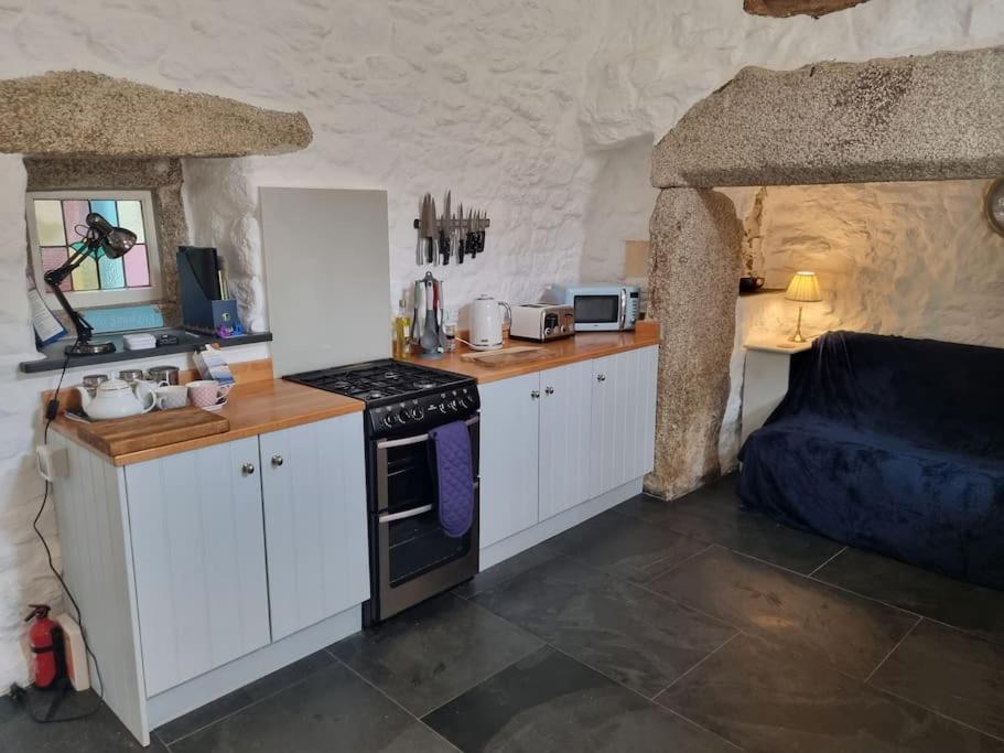 Luxury 5-star Cornish Barn - Pets Very Welcome *